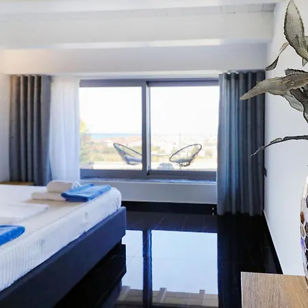 Shanti Villa *