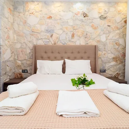 Shanti Villa *